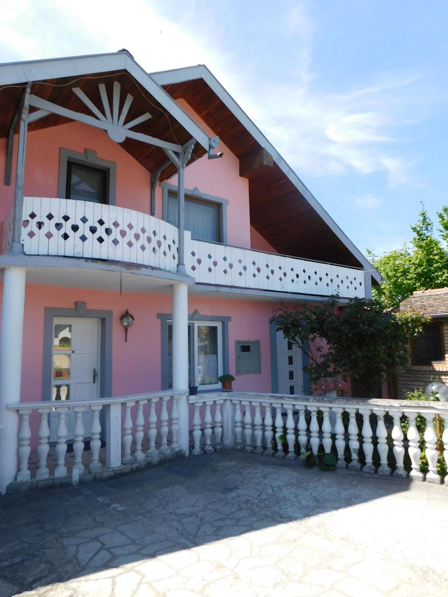 Villa Anna Palić المظهر الخارجي الصورة