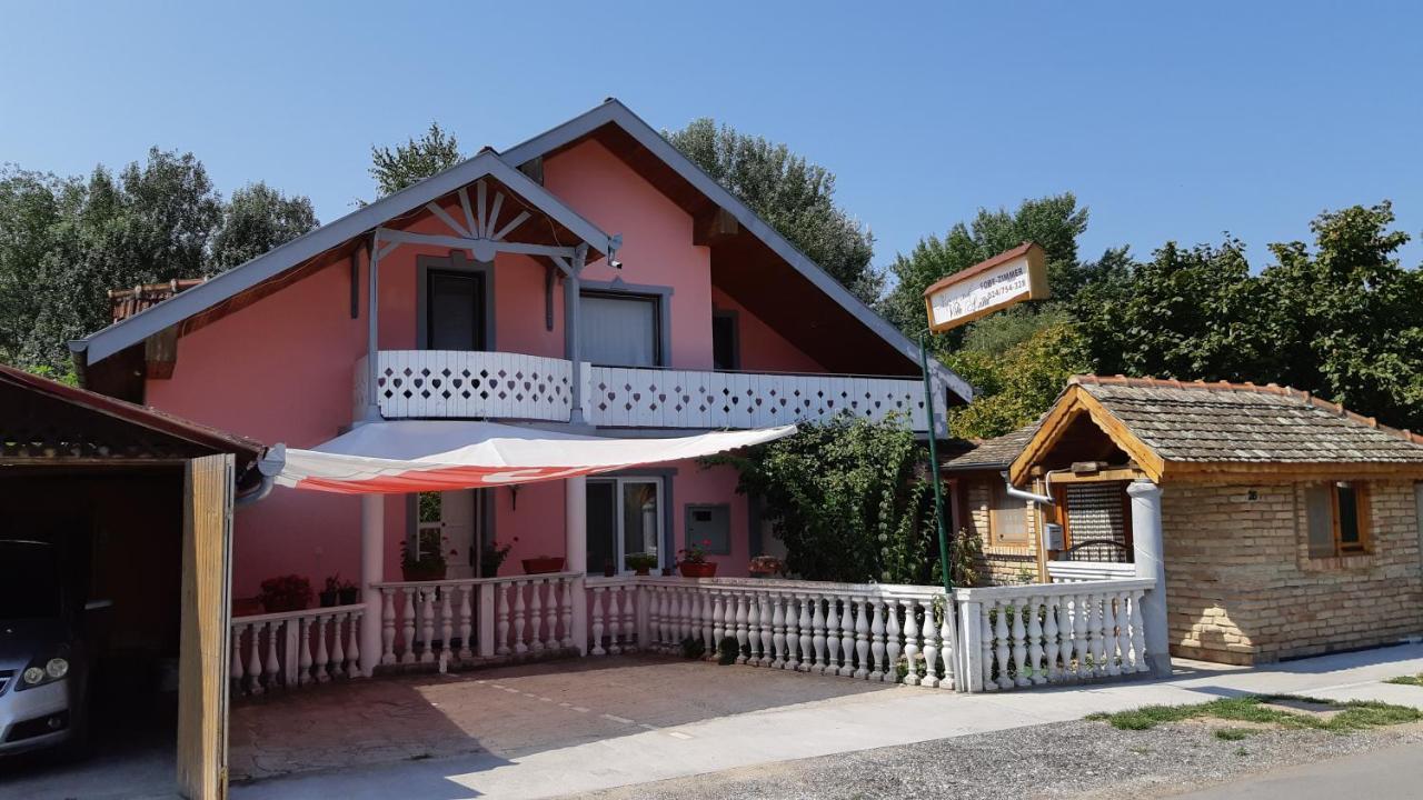 Villa Anna Palić المظهر الخارجي الصورة